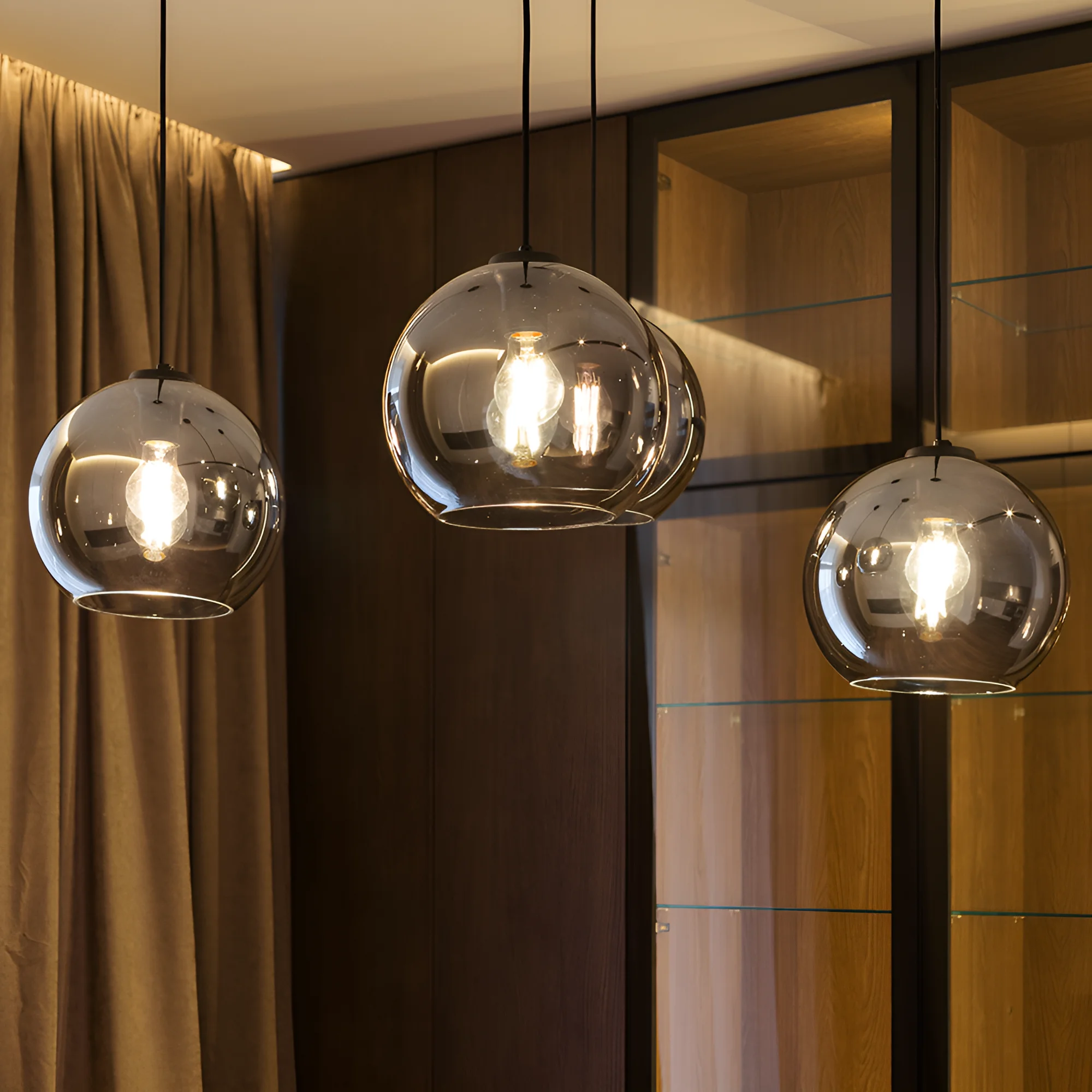Viseća lampa 1×E27 crna, kuglasti abažur od dimljenog stakla Glass S005 - Слика 2